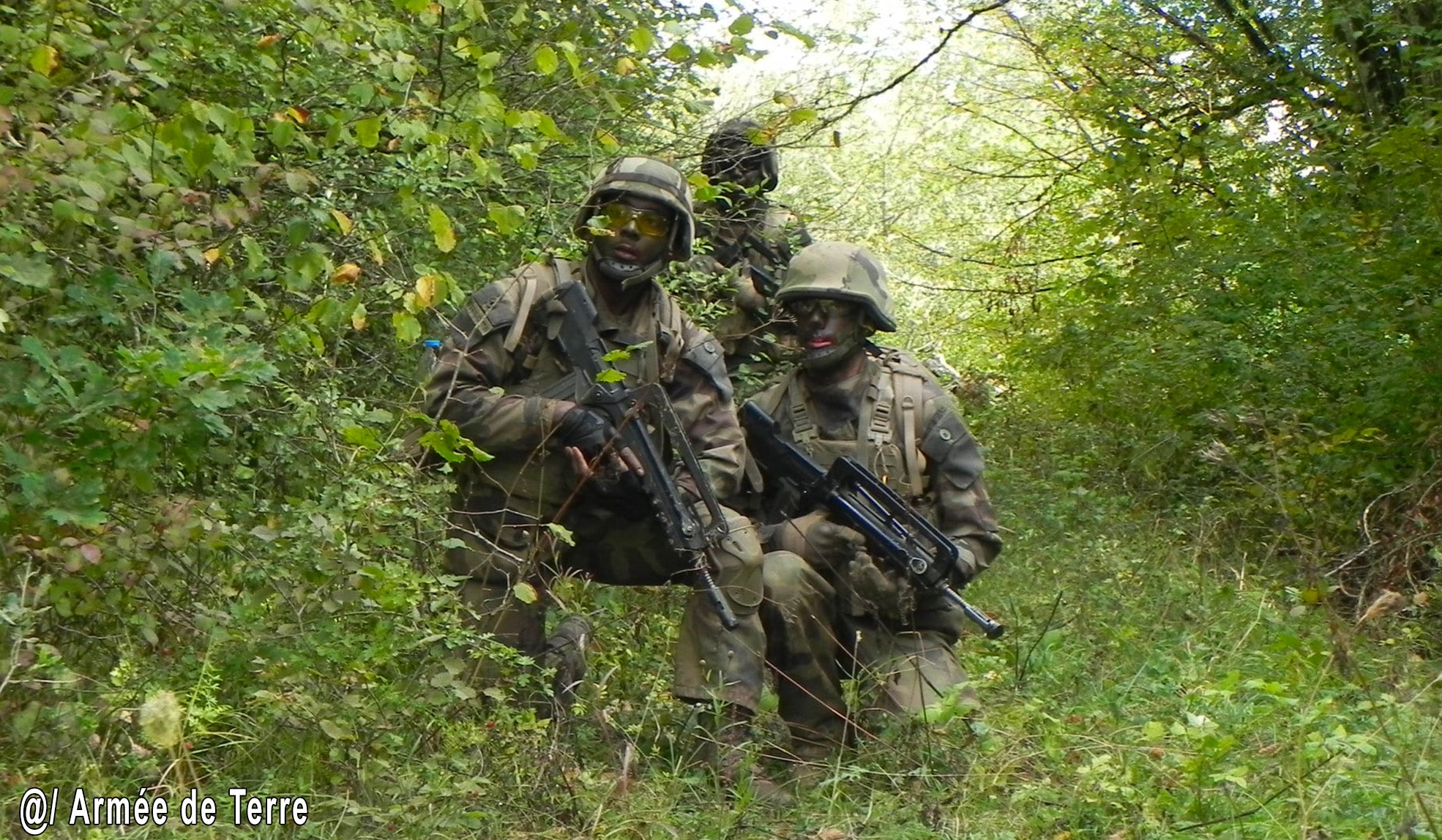 53ème Régiment de Transmissions 2° Corps d'Armée 53ème Régiment de Transmissions 2° Corps d'Armée